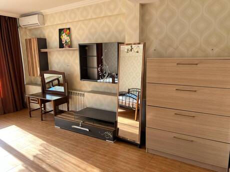 28 Mayda 3 otaqlı yeni tikili mənzil kirayə verilir, 90 m², 1 100 AZN/ay, şəkil 3 / 12