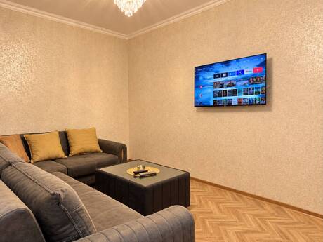 Sahildə 2 otaqlı mənzil günlük kirayə verilir, 55 m², 50 AZN/gün, şəkil 2 / 10
