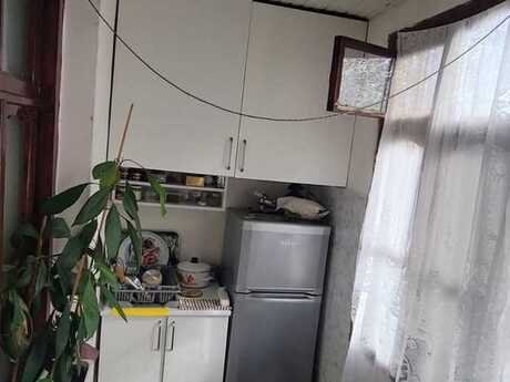 2 otaq · 30 m² · 5/5 mərtəbə, Memar Əcəmi