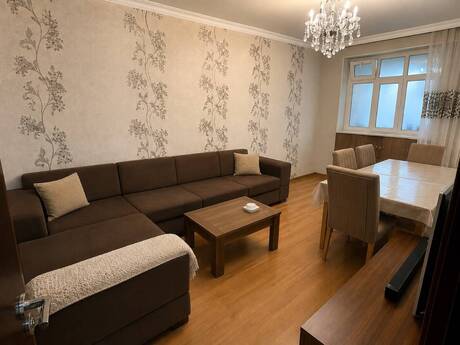 Elan №6522481 - Bakı, Binəqədi r., 2 otaqlı, 60 m², 3/5 mərtəbə