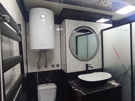 Qurtuluş 93 kompleksində 3 otaqlı yeni tikili mənzil satılır, 74 m², 117 000 AZN, şəkil 2 / 12