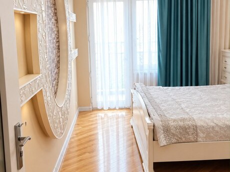 Əhmədlidə 2 otaqlı yeni tikili mənzil kirayə verilir, 70 m², 700 AZN/ay, şəkil 3 / 7