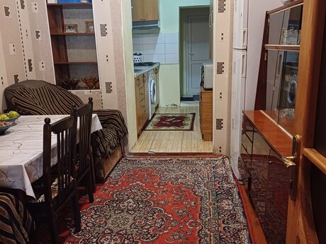 Продаётся 3-комнатная квартира в старом фонде, Nərimanov, 70 м², 150 000 AZN, фото 5 / 11