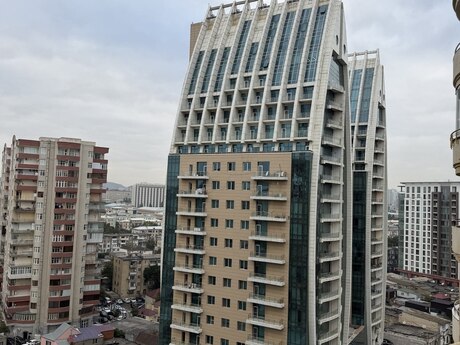 3-room apartment, 102 m², İçəri Şəhər, 950 AZN