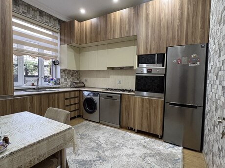 Ağ şəhərdə 3 otaqlı həyət evi kirayə verilir, 120 m², 750 AZN/ay, şəkil 2 / 12