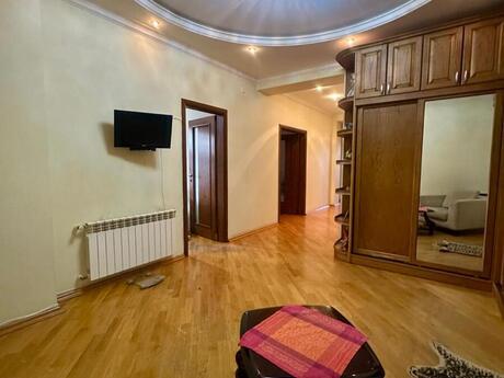 3-room new-build apartment for sale in Şah İsmayıl Xətai, 145 m², 395 000 AZN, photo 3 / 12