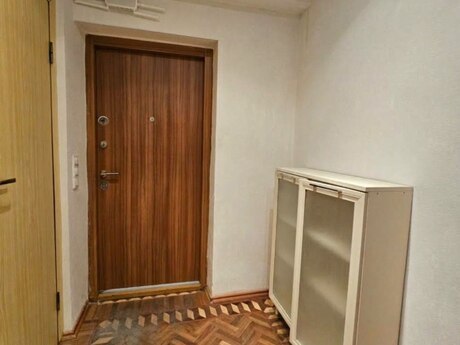 Şah İsmayıl Xətaidə 2 otaqlı köhnə tikili mənzil kirayə verilir, 70 m², 850 AZN/ay, şəkil 2 / 12
