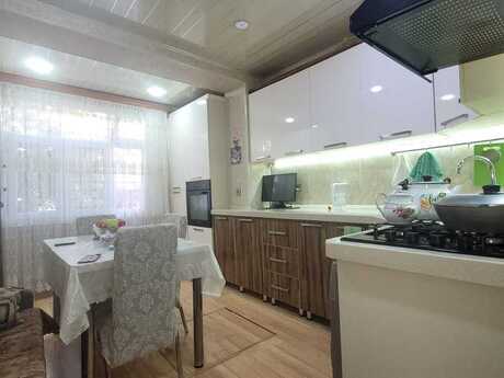 Объявление №6522752 - Сумгаит, Сумгаит, 2-комн., 56 м², 1/5 этаж