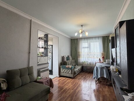 Elan №6522771 - Bakı, Qaraçuxur q., 3 otaqlı, 60 m², 7/9 mərtəbə