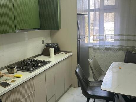 Объявление №6522775 - Сумгаит, Сумгаит, 3-комн., 74 м², 2/9 этаж