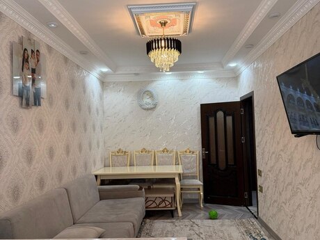 Объявление №6522803 - Баку, м. Ази Асланов, 3-комн., 76 м², 2/20 этаж