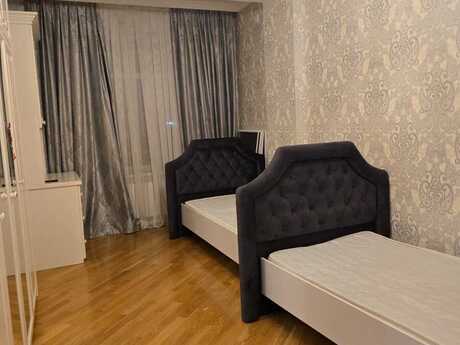 Объявление №6522872 - Баку, м. Гянджлик, 3-комн., 110 м², 1/5 этаж