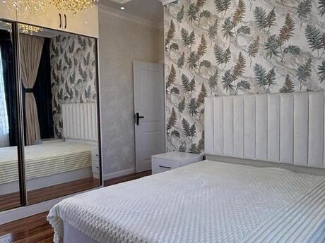 28 Mayda 3 otaqlı yeni tikili mənzil satılır, 80 m², 285 000 AZN, şəkil 5 / 12