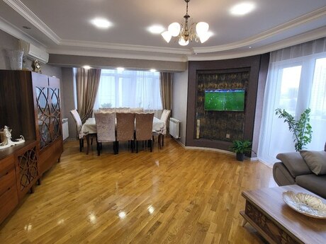 Объявление №6522946 - Баку, м. 8 ноября, 3-комн., 107 м², 7/19 этаж