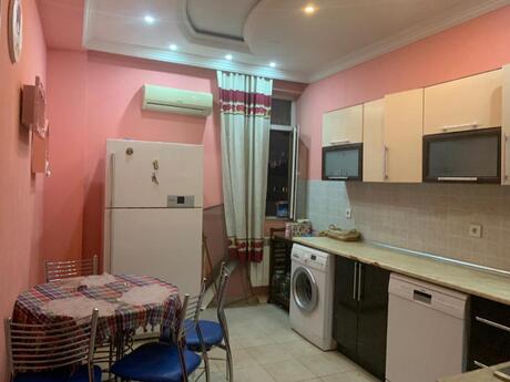 3-room new-build apartment for rent in 8 Noyabr, 178 m², 1 200 AZN/mo, photo 4 / 9