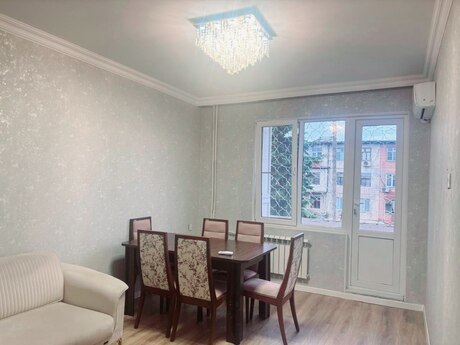 7-ci mikrorayonda 2 otaqlı köhnə tikili mənzil kirayə verilir, 65 m², 599 AZN/ay, şəkil 4 / 12