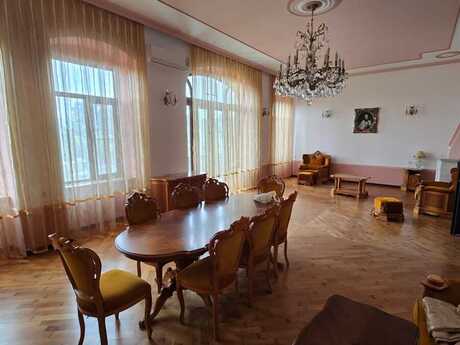 6 otaq · 320 m² · 3/4 mərtəbə, Sahil