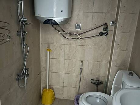 Elmlər Akademiyasında 2 otaqlı köhnə tikili mənzil satılır, 40 m², 137 000 AZN, şəkil 3 / 7