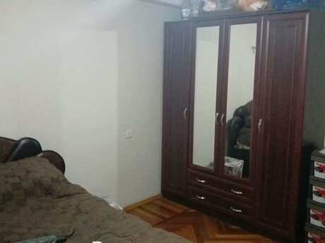 İnşaatçılarda 3 otaqlı köhnə tikili mənzil kirayə verilir, 90 m², 700 AZN/ay, şəkil 4 / 12