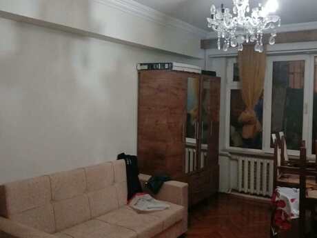İnşaatçılarda 3 otaqlı köhnə tikili mənzil kirayə verilir, 90 m², 700 AZN/ay, şəkil 5 / 12