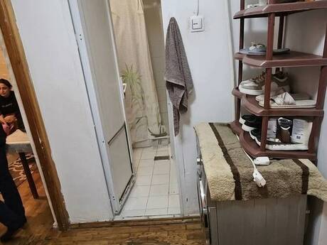 Badamdarda 2 otaqlı köhnə tikili mənzil satılır, 40 m², 99 500 AZN, şəkil 4 / 7