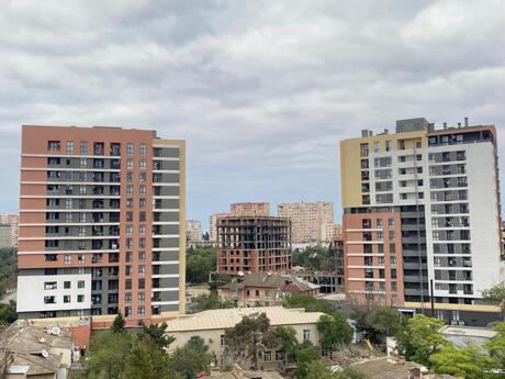 Продаётся 2-комнатная квартира в новостройке, Qara Qarayev, 83,9 м², 209 700 AZN, фото 2 / 7