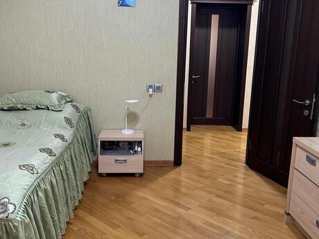 4-room old-build apartment for sale in Həzi Aslanov, 82 m², 240 000 AZN, photo 3 / 12