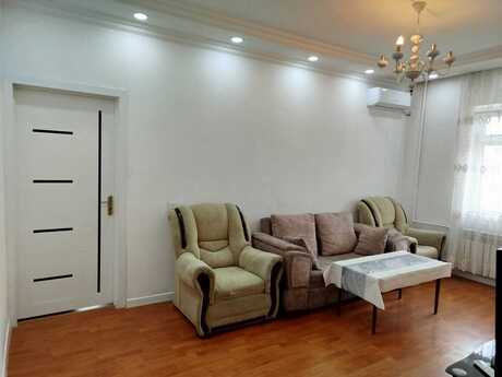 İnşaatçılarda 2 otaqlı köhnə tikili mənzil satılır, 70 m², 168 000 AZN, şəkil 5 / 12
