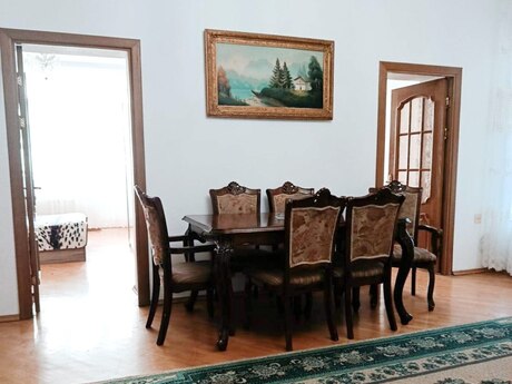 Nəsimidə 4 otaqlı köhnə tikili mənzil kirayə verilir, 120 m², 1 000 AZN/ay, şəkil 4 / 11