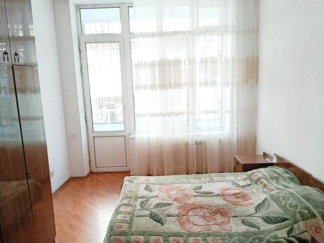 Nəsimidə 4 otaqlı köhnə tikili mənzil kirayə verilir, 120 m², 1 000 AZN/ay, şəkil 2 / 11