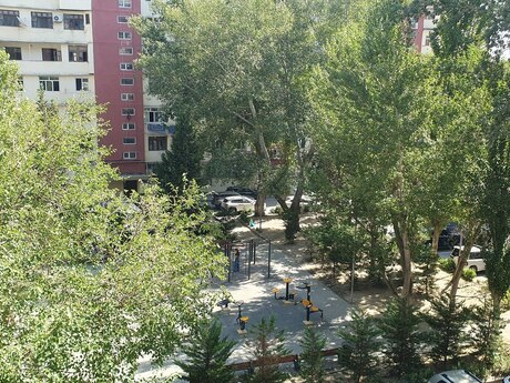 İnşaatçılarda 1 otaqlı köhnə tikili mənzil satılır, 50 m², 120 000 AZN, şəkil 5 / 12