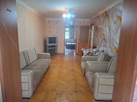 Сдаётся 3-комнатная квартира в старом фонде, 28 May, 70 м², 900 AZN/мес, фото 4 / 8