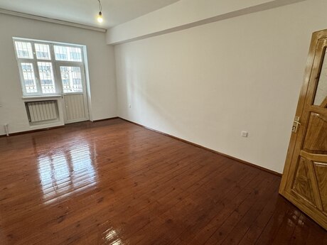 Nəriman Nərimanovda 4 otaqlı yeni tikili mənzil satılır, 165 m², 390 000 AZN, şəkil 4 / 12