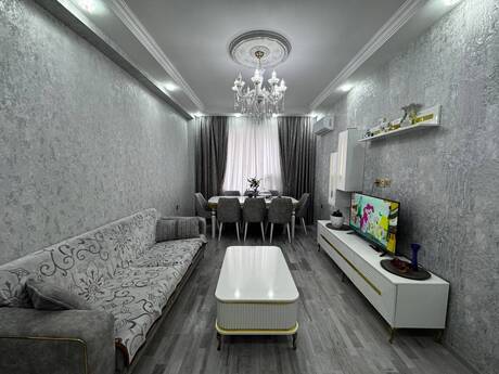 Yeni Bakı kompleksində 2 otaqlı yeni tikili mənzil satılır, 74 m², 135 000 AZN, şəkil 2 / 12