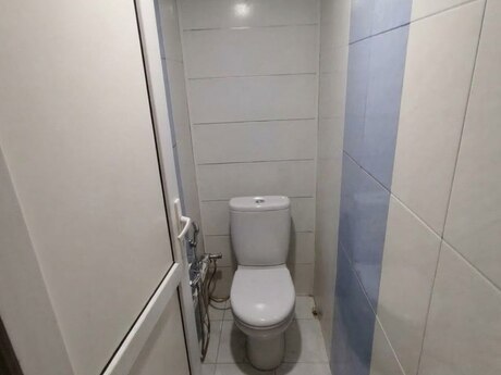 Yeni Günəşlidə 1 otaqlı köhnə tikili mənzil satılır, 40 m², 118 000 AZN, şəkil 5 / 8