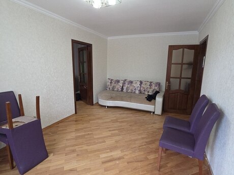 2 otaq · 50 m² · 2/5 mərtəbə, İçəri Şəhər