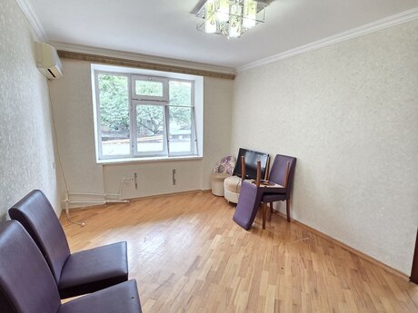 İçəri Şəhərdə 2 otaqlı köhnə tikili mənzil satılır, 50 m², 172 000 AZN, şəkil 3 / 12