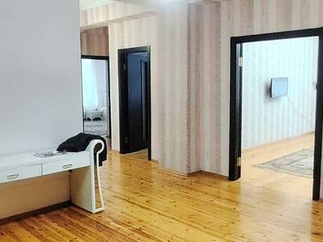 3-room new-build apartment for rent in Nizami, 150 m², 800 AZN/mo, photo 2 / 12