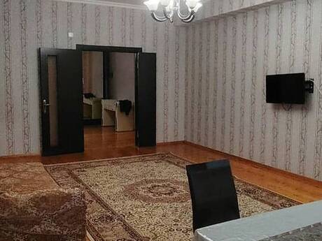 3-room new-build apartment for rent in Nizami, 150 m², 800 AZN/mo, photo 3 / 12