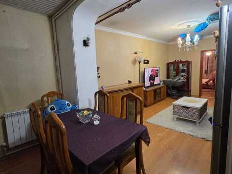 Elmlər Akademiyasında 3 otaqlı köhnə tikili mənzil kirayə verilir, 70 m², 650 AZN/ay, şəkil 2 / 11