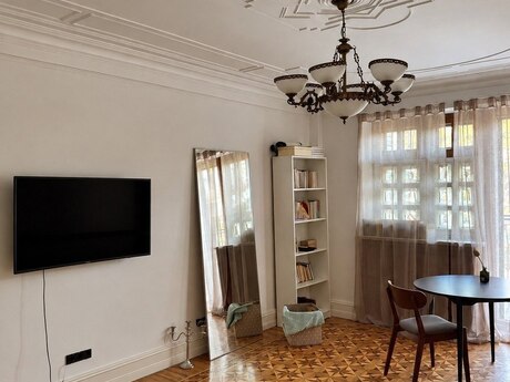 Yasamalda 2 otaqlı köhnə tikili mənzil kirayə verilir, 70 m², 850 AZN/ay, şəkil 4 / 12