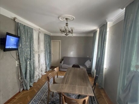 Elan №6523523 - Bakı, Nərimanov r., 2 otaqlı, 80 m², 5/14 mərtəbə