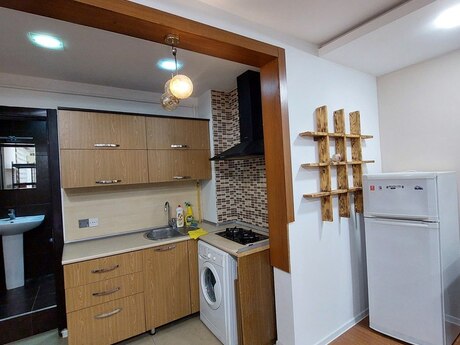 Nəsimidə 1 otaqlı köhnə tikili mənzil kirayə verilir, 38 m², 460 AZN/ay, şəkil 5 / 12