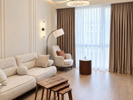 Gənclikdə 2 otaqlı yeni tikili mənzil kirayə verilir, 72 m², 1 300 AZN/ay, şəkil 2 / 12