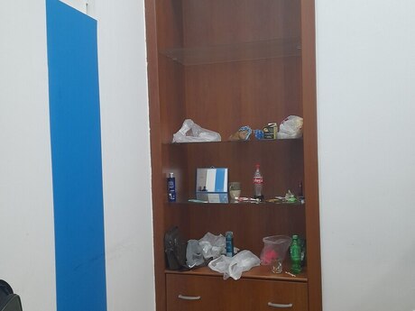 28 Mayda 1 otaqlı mənzil günlük kirayə verilir, 35 m², 10 AZN/gün, şəkil 3 / 9