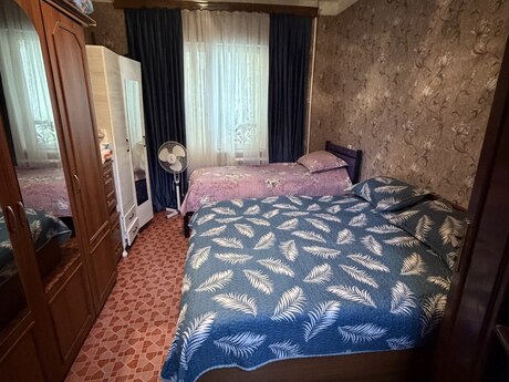 Yeni Günəşlidə 2 otaqlı köhnə tikili mənzil satılır, 65 m², 150 000 AZN, şəkil 5 / 12
