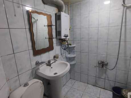 Elmlər Akademiyasında 2 otaqlı köhnə tikili mənzil kirayə verilir, 45 m², 500 AZN/ay, şəkil 5 / 5