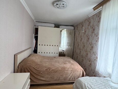 İnşaatçılarda 2 otaqlı köhnə tikili mənzil satılır, 55 m², 146 000 AZN, şəkil 4 / 7