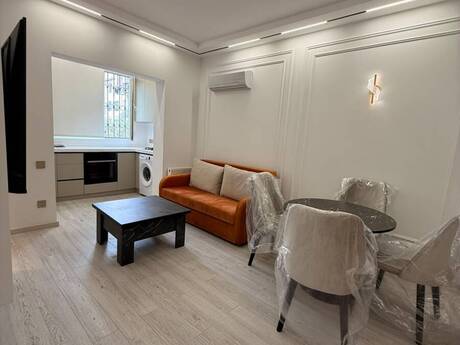Gənclikdə 3 otaqlı köhnə tikili mənzil kirayə verilir, 60 m², 1 100 AZN/ay, şəkil 3 / 12
