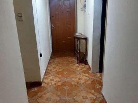 Neftçilərdə 3 otaqlı köhnə tikili mənzil satılır, 70 m², 180 000 AZN, şəkil 5 / 5